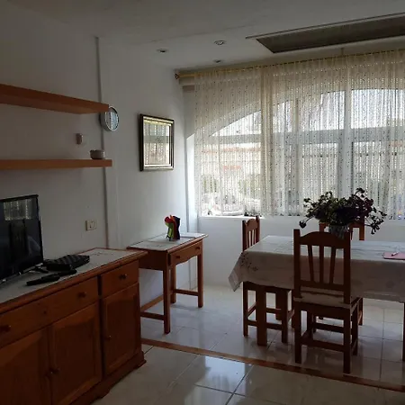 Apartamento Roma * 洛斯雷尔雷赫斯